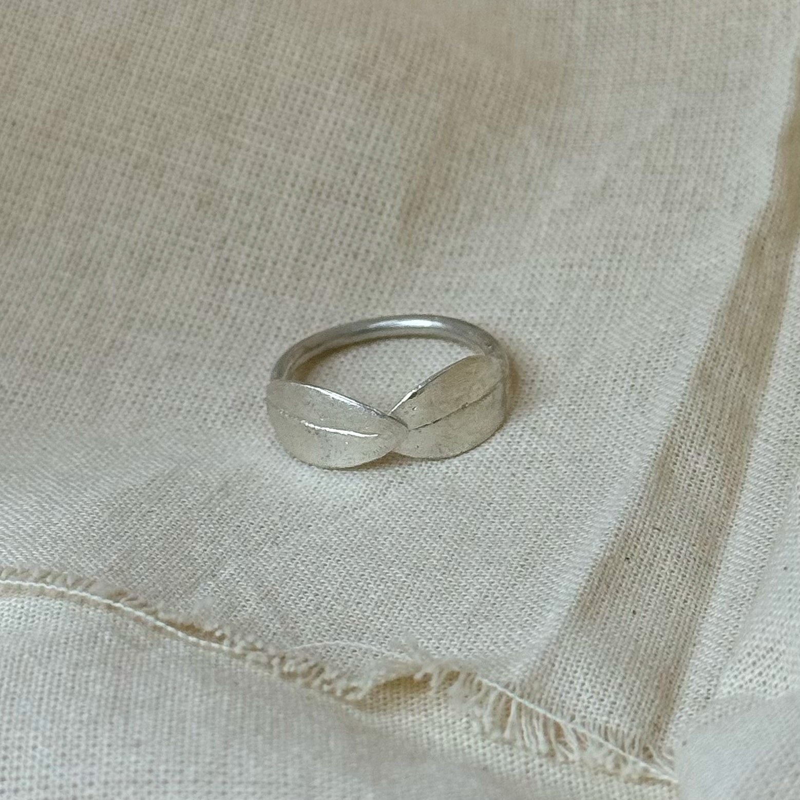 Pure Silver 999 double Leaf Ring